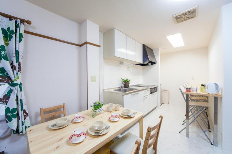 Hotel Super Spacious In Shinsaibashi 2*